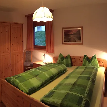 Chateau شقة لوكباد