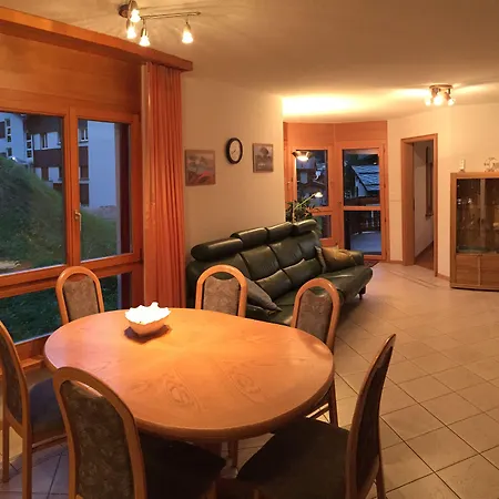 Chateau Apartman *