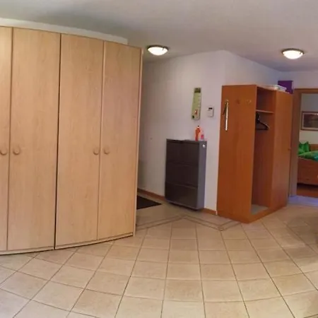 Chateau * لوكباد